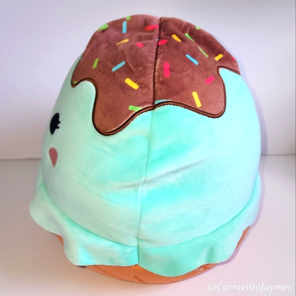 MAYA 🔄 CHANEL 🍦🧁 Mint Ice Cream & Cinnamon Roll Large Flip A Mallow ☆》NWT《☆ - Picture 8 of 11